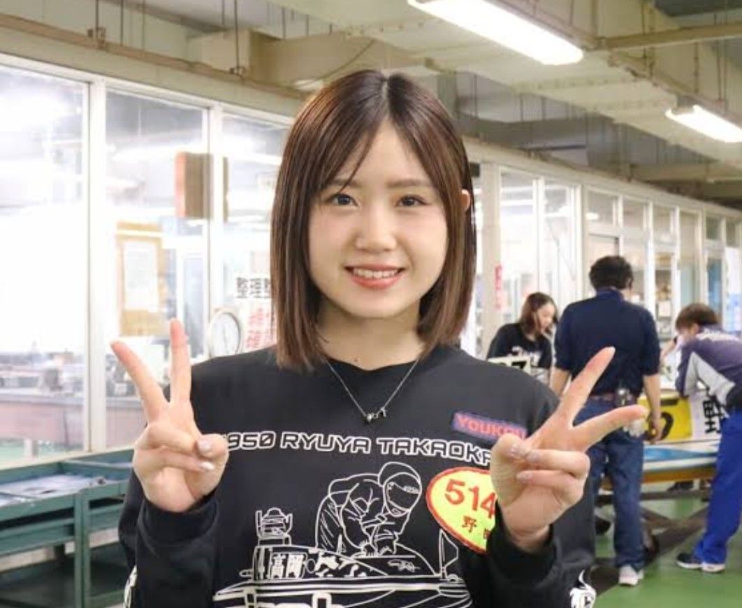 超美人 女子 ボートレーサー 入手困難 直筆サイン色紙 野田彩加選手