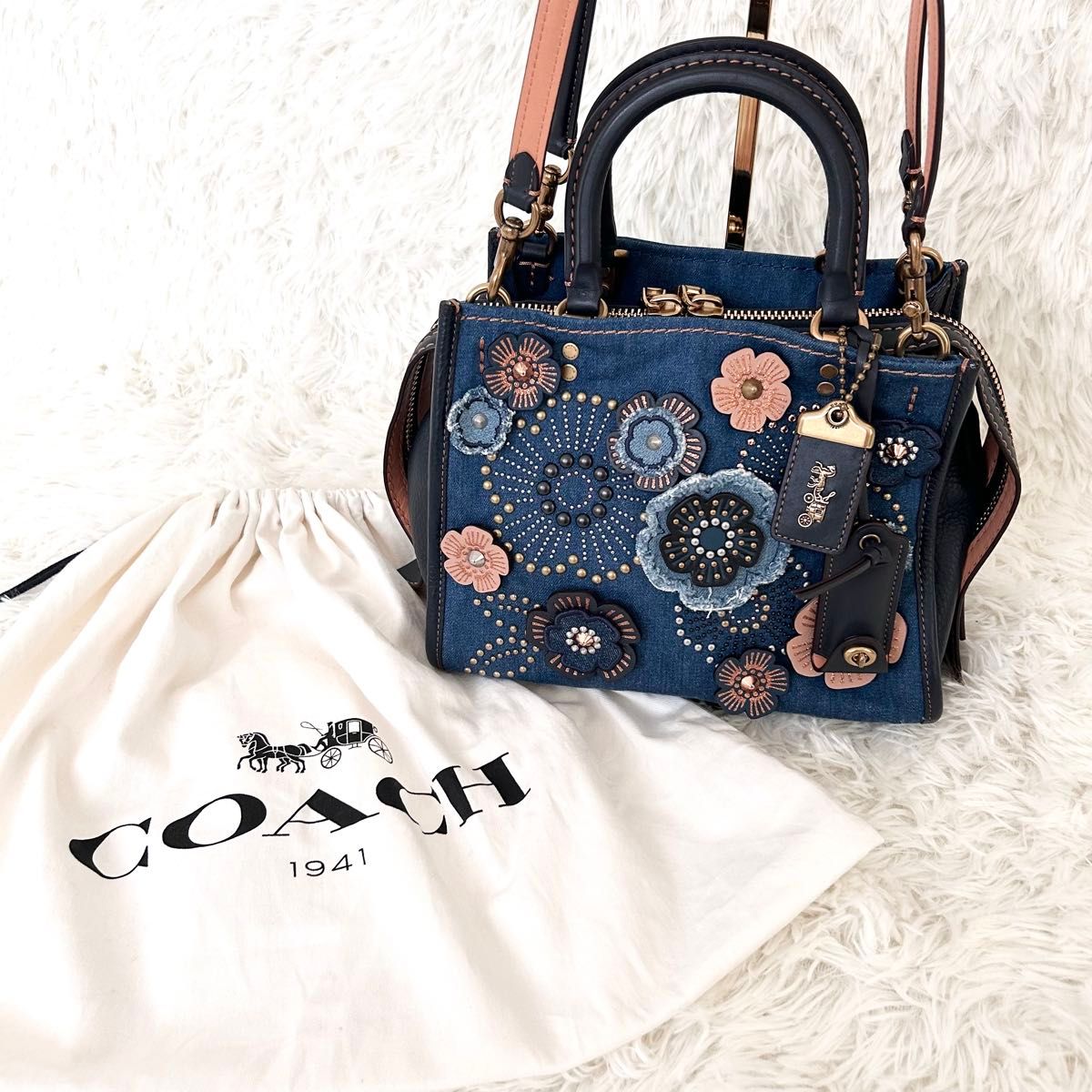 日本限定 美品 コーチ ティーローズ ローグ25 2way ショルダー