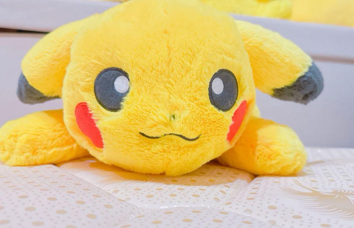 ポケモンセンター オリジナル ふわふわ抱きぬいぐるみ ピカチュウ