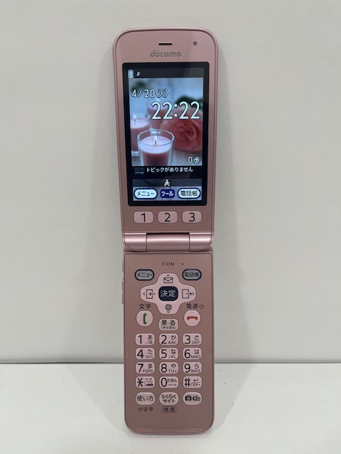 docomo 良品 docomo らくらくホン ピンク ガラケー F-01M 純正充電器付