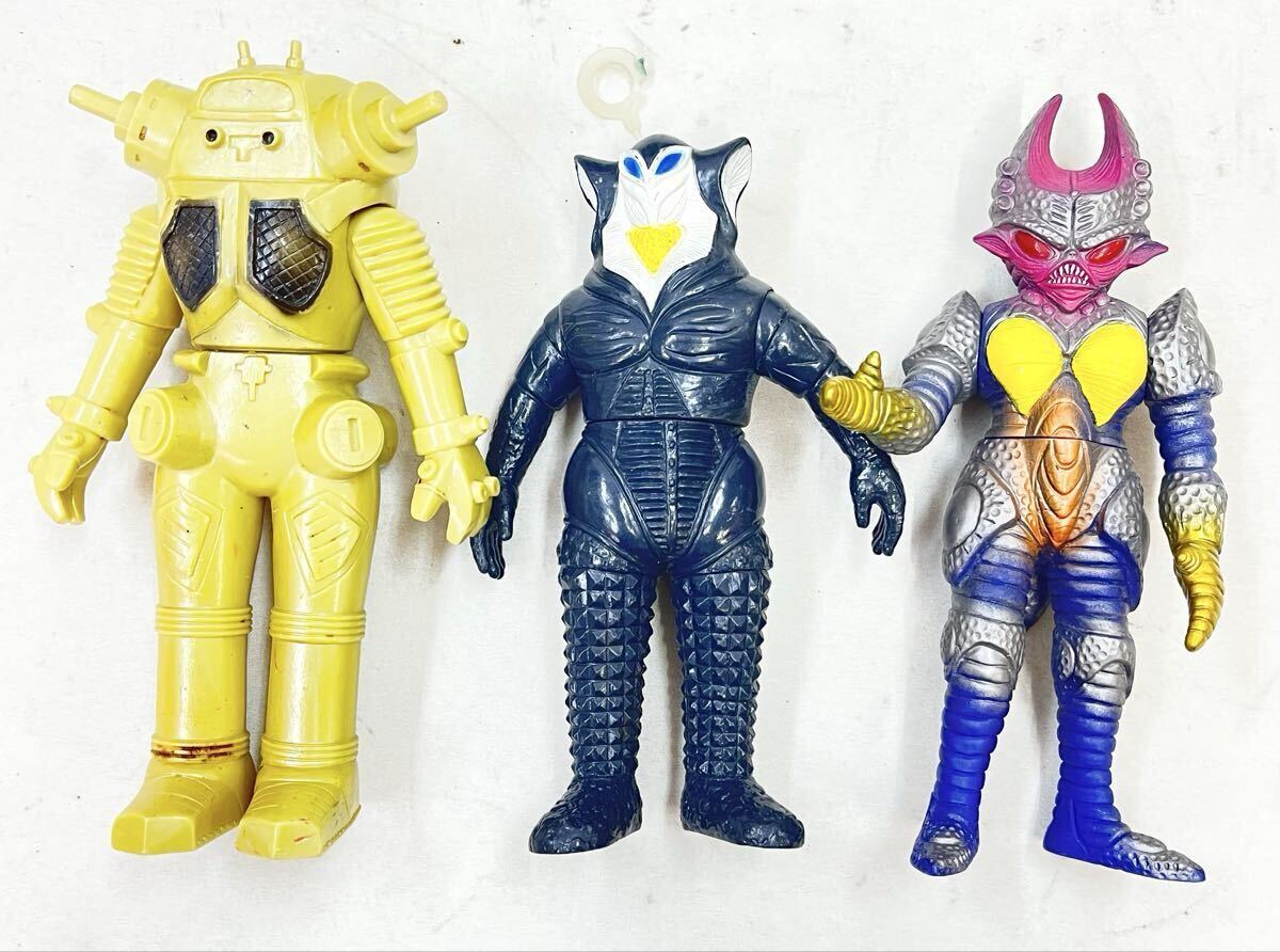 ウルトラ怪獣 まとめ売り 72体 ウルトラ怪獣シリーズ 怪獣 ソフビ 72体