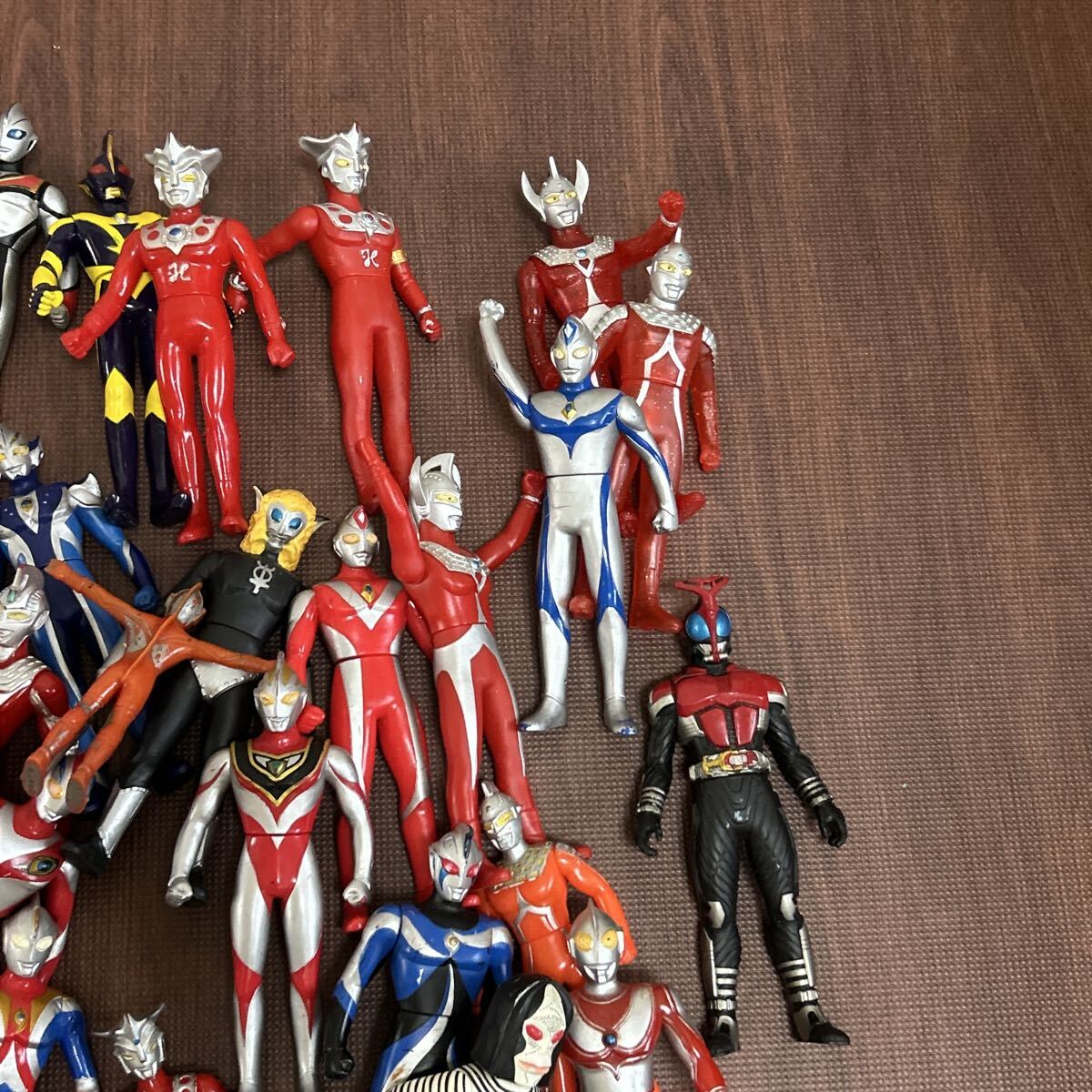 ウルトラマン 仮面ライダー 怪人 怪獣 ソフビ フィギュア まとめ 80体