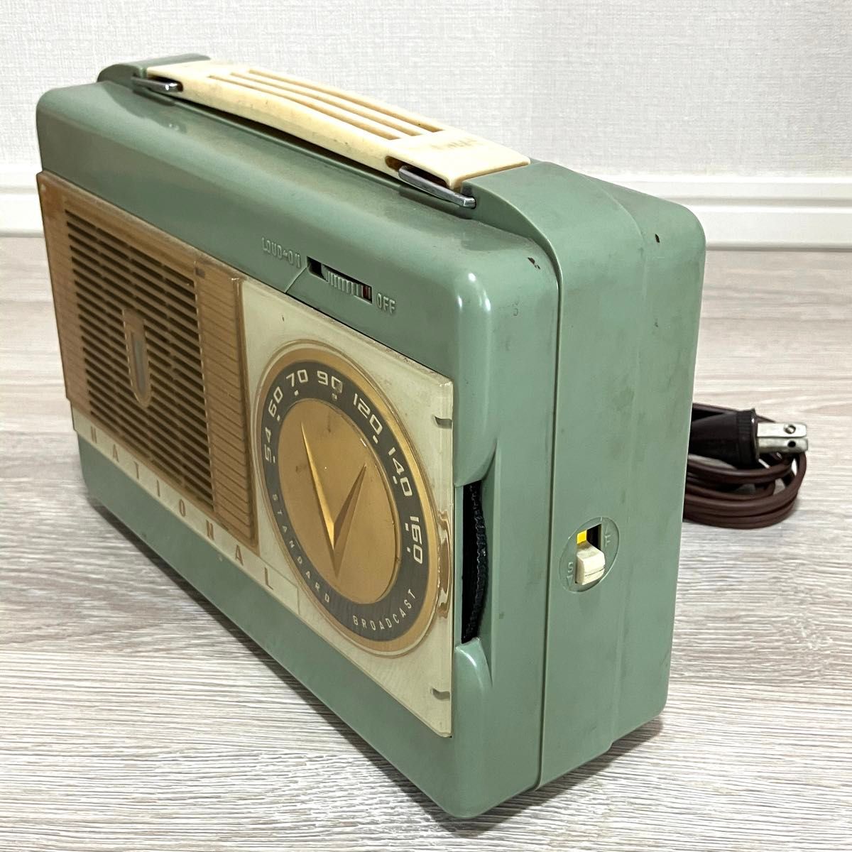 ナショナル PL-400 ポータブル真空管ラジオ 昭和レトロ ヴィンテージ