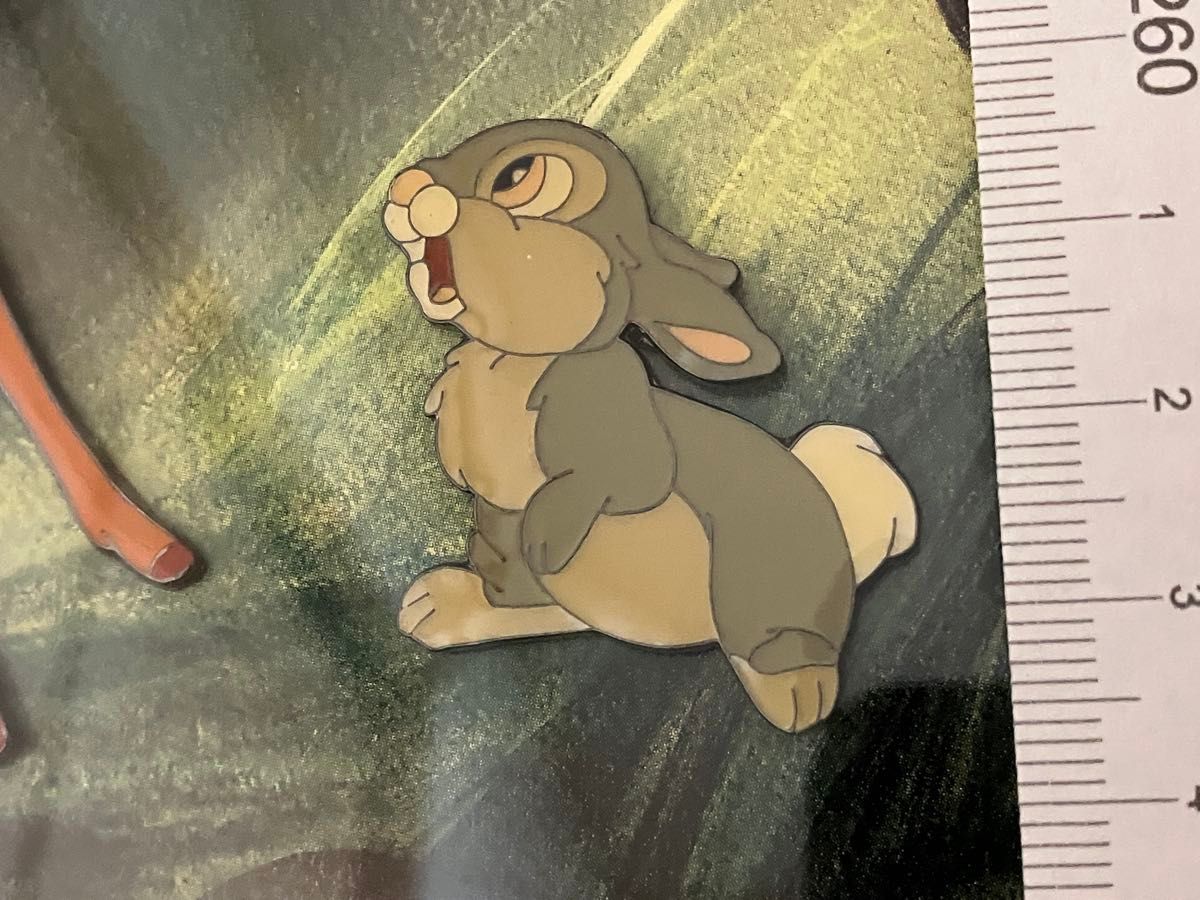 レア 限定品 ディズニー バンビ ピンバッジ 額装 ピンアート アート