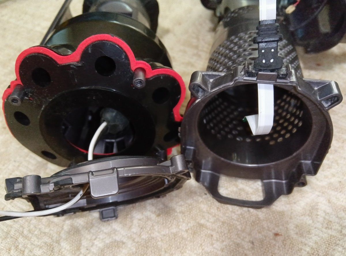 ダイソン sv21 micro 1 5kg /ジャンク品 本体パーツ/洗浄済み 部品取り