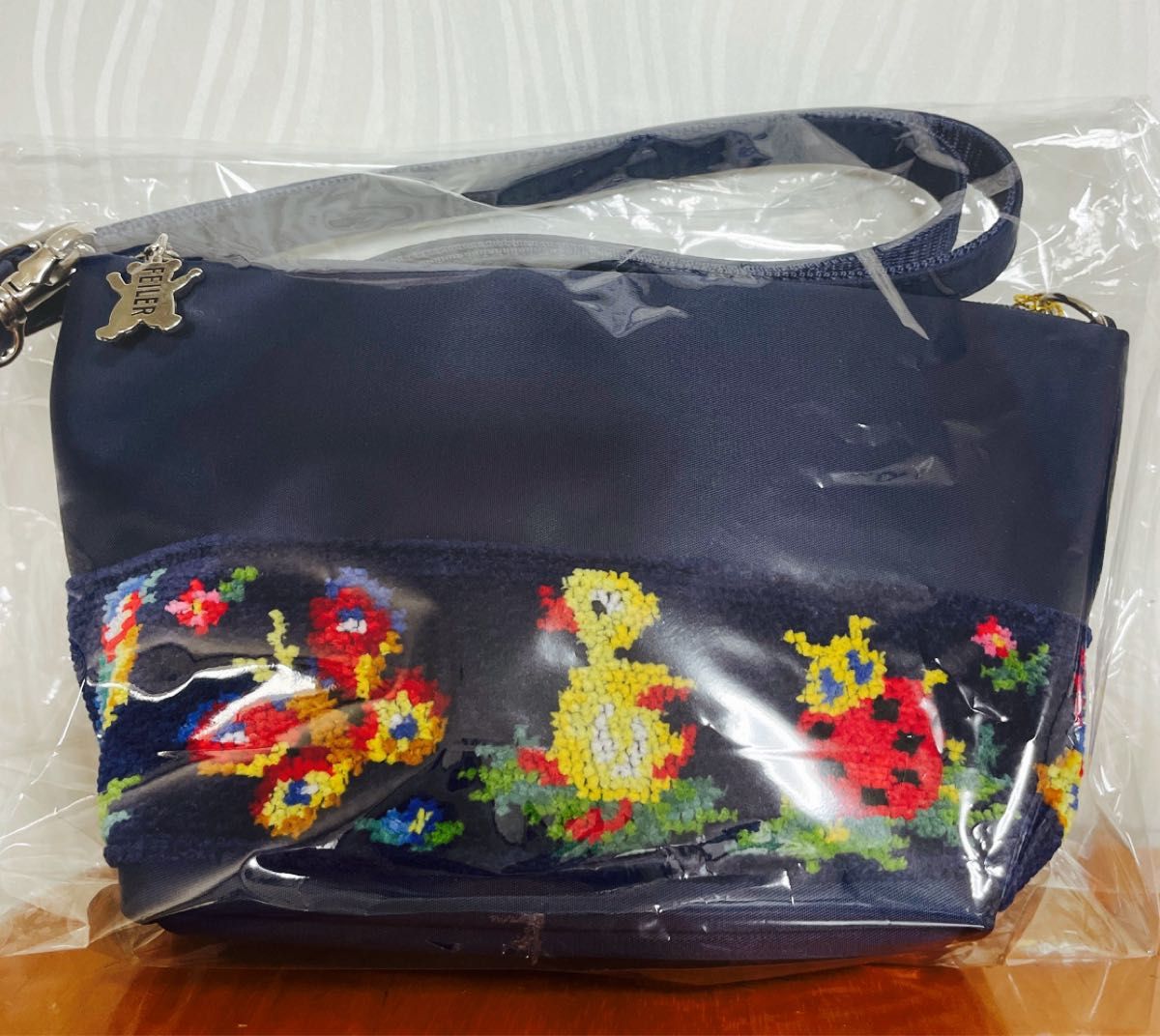 新品未使用】フェイラー 学校フェイラー ハイジ ミニショルダーバッグ