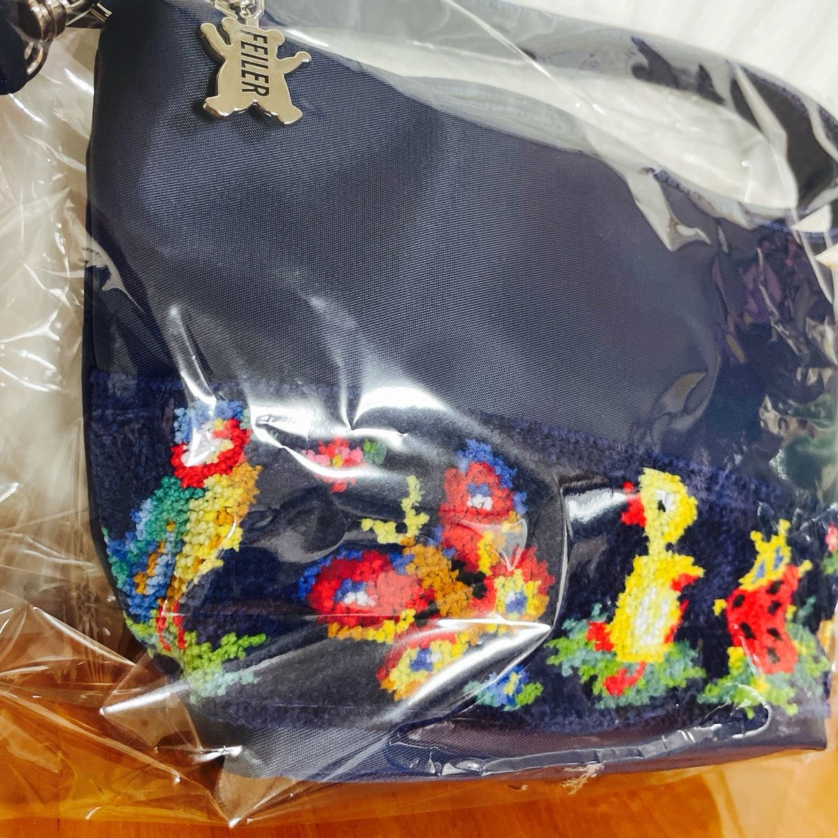 新品未使用】フェイラー 学校フェイラー ハイジ ミニショルダーバッグ