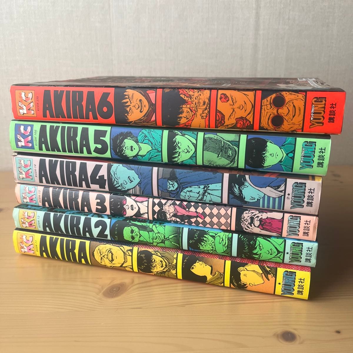 AKIRA 1から6巻 全巻セット アキラ 漫画 講談社 大友克洋 デラックス版