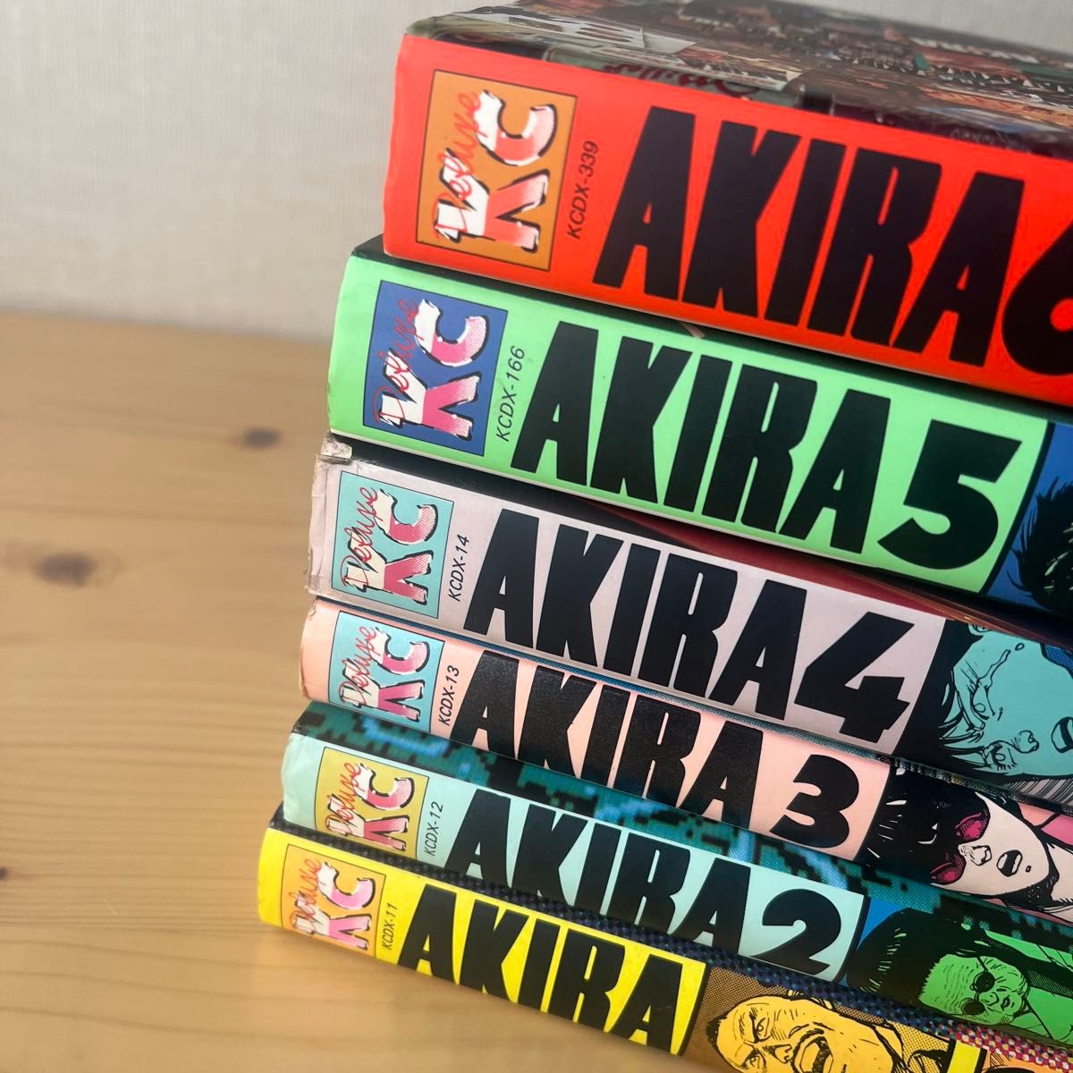 AKIRA 1から6巻 全巻セット アキラ 漫画 講談社 大友克洋 デラックス版