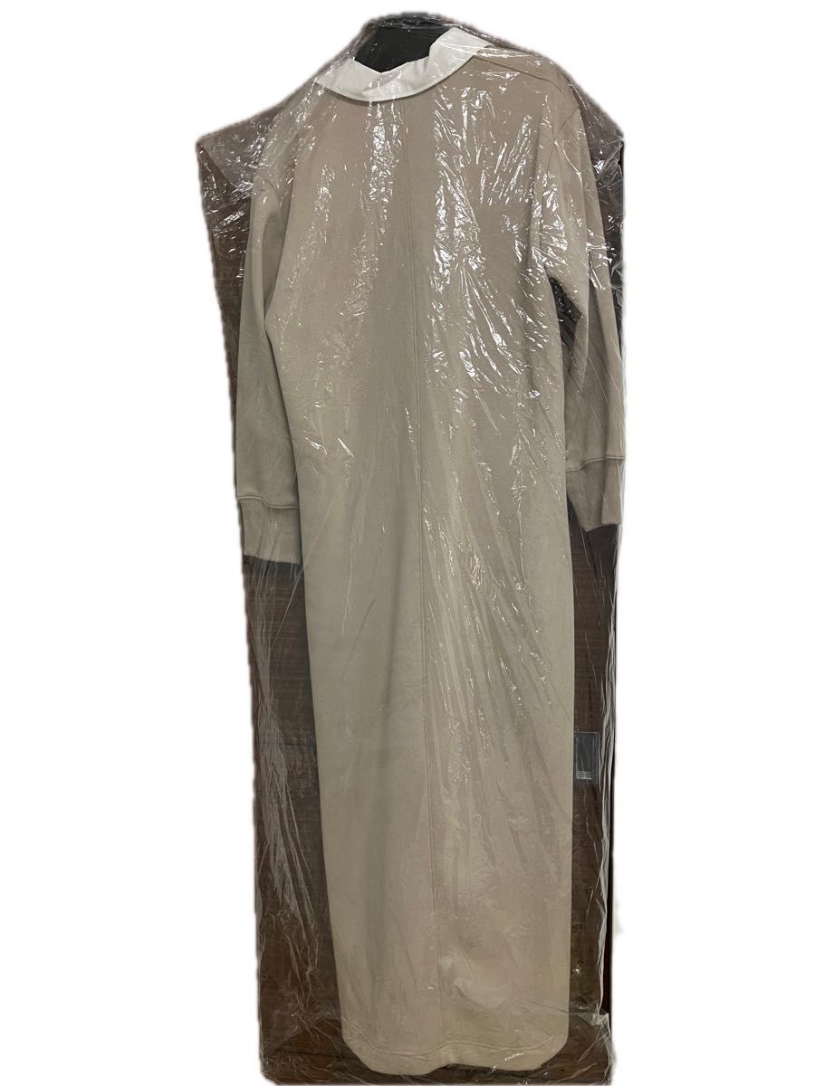 新品タグ付 JUSGLITTY 衿付ダンボールワンピース ジャスグリッティー