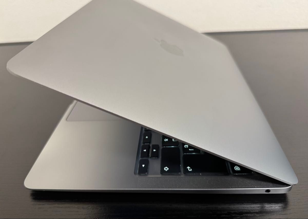 MacBook Air M1 16GB 512GB 充放電267 バッテリ88%