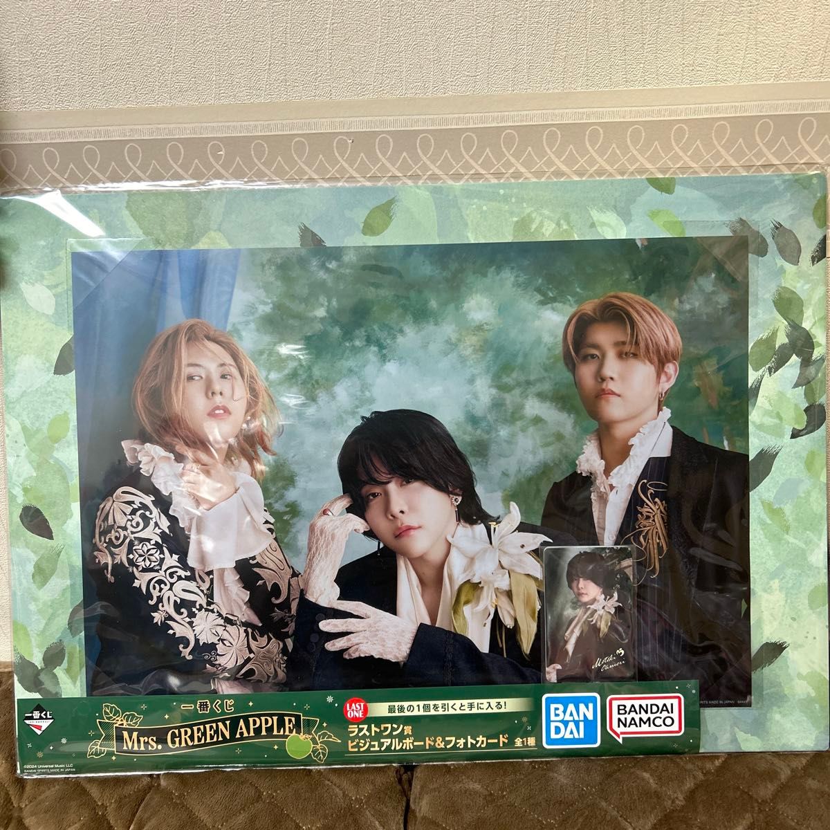 一番くじ Mrs GREEN APPLE ラストワン賞 ビジュアルボード フォト