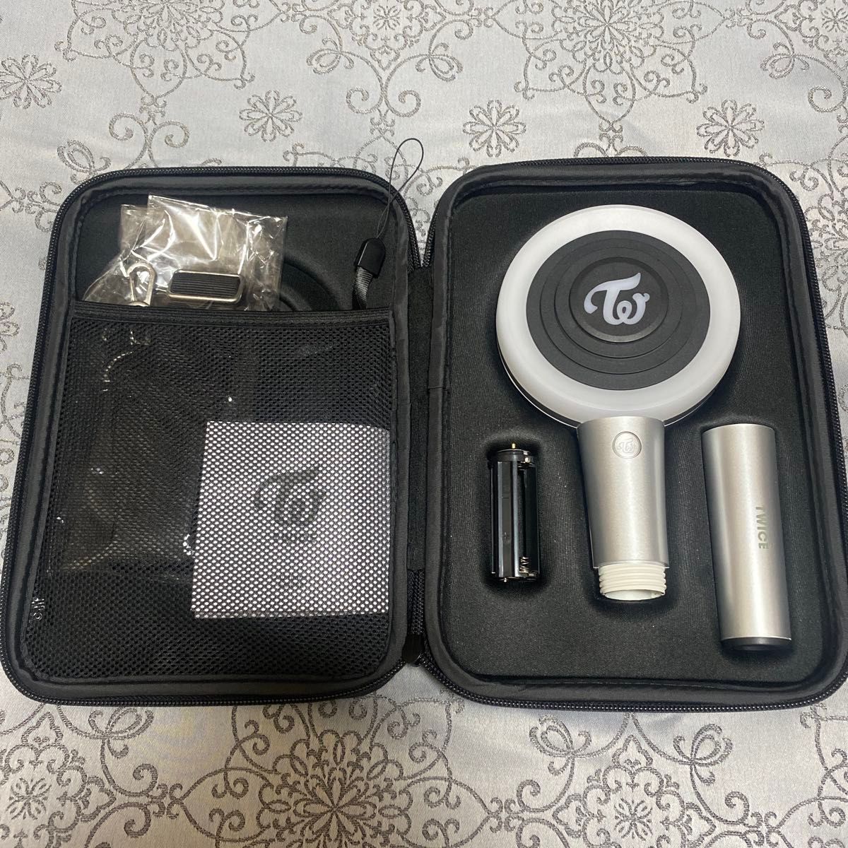 TWICE ペンライト ペンライトケース セット｜Yahoo!フリマ（旧PayPay