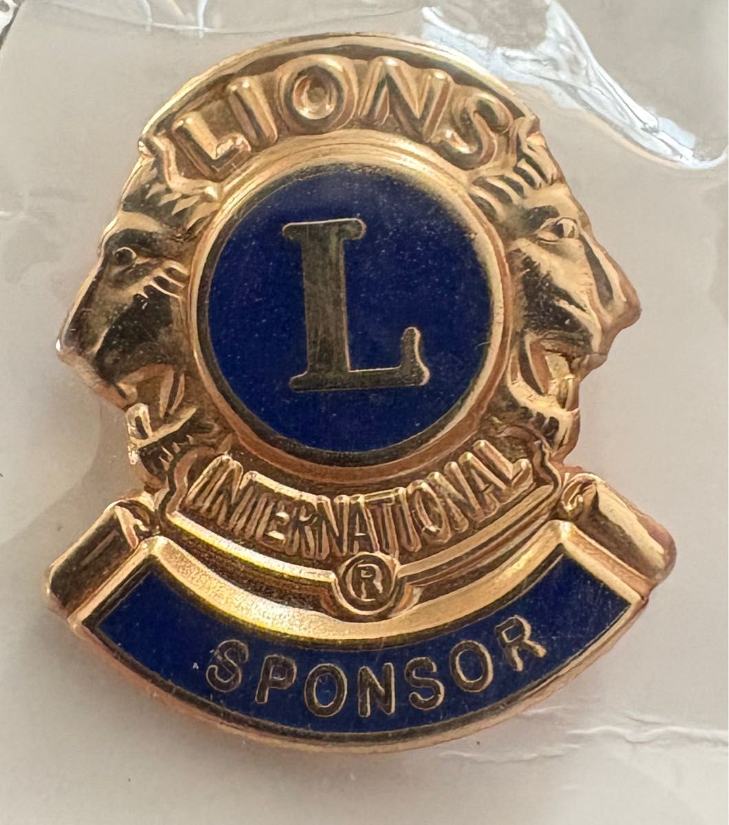 ライオンズクラブ LIONS INTERNATIONAL SPONSOR ピンバッジ ゴールド