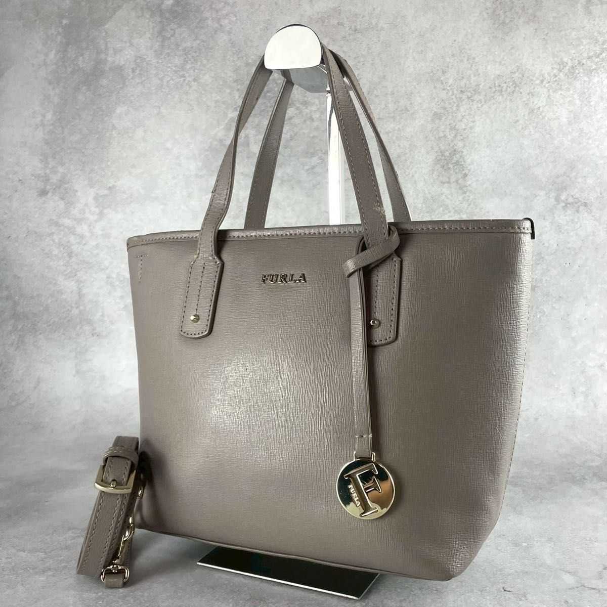 良品】FURLA フルラ デイジー 2way ハンド ショルダーバッグ レザー 本