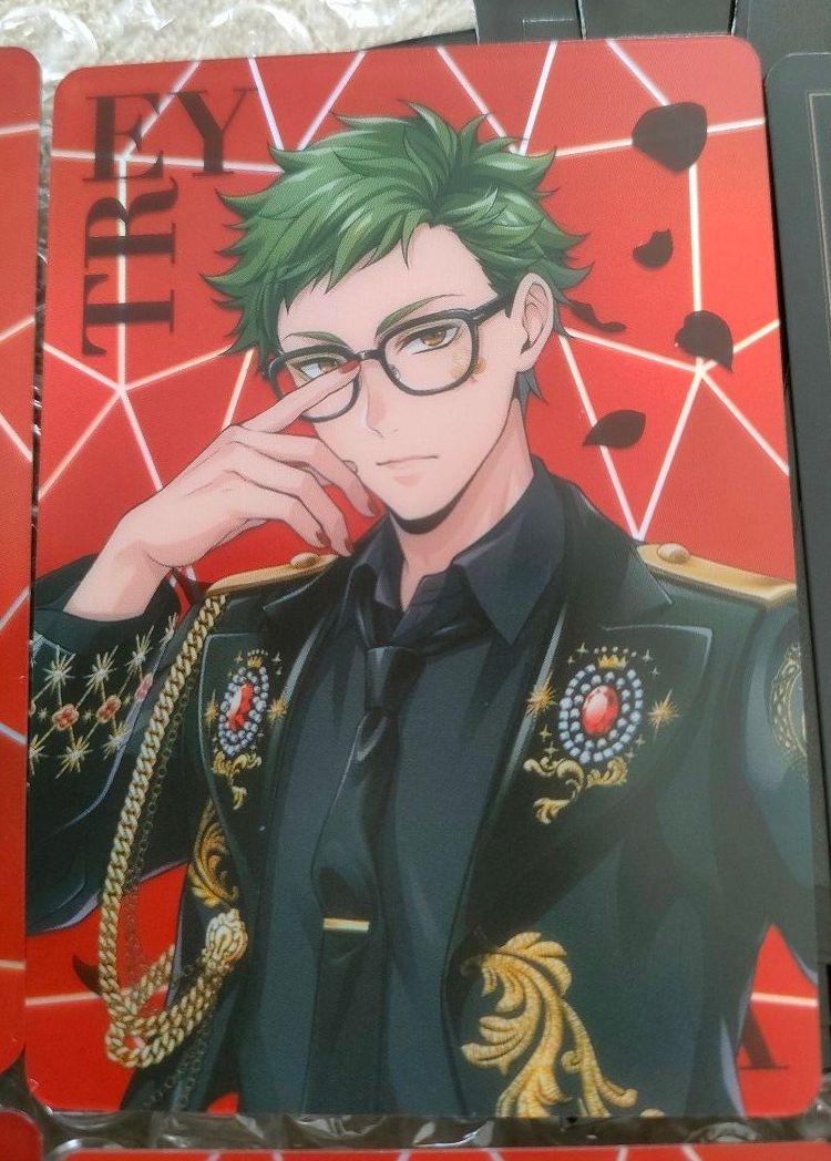 ツイステ オーロラカード リドル エース デュース トレイ ケイト