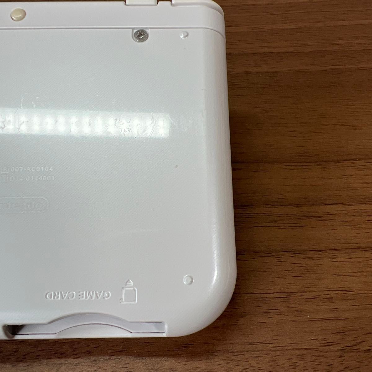 画面良好・本体傷少 New ニンテンドー 3DSLL パールホワイト｜Yahoo