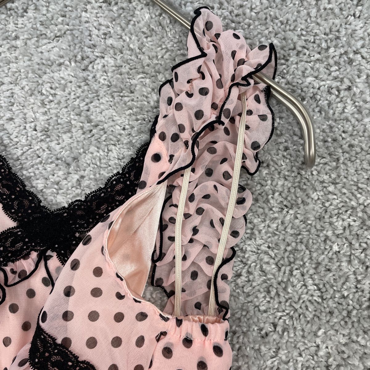 TRALALA de LIZ LISA ドット柄 フリルワンピース キャミソール ピンク