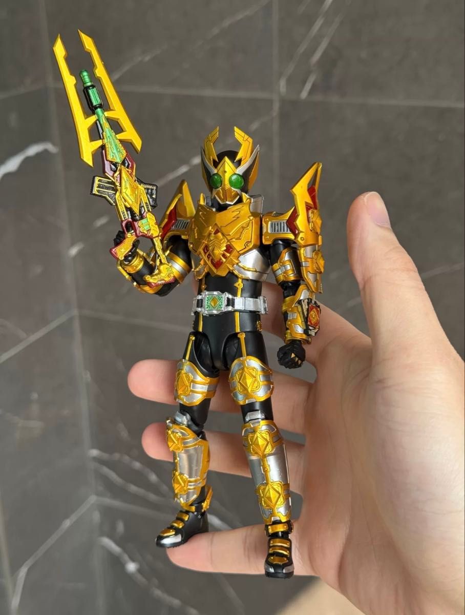 改造品S H Figuarts 真骨彫 仮面ライダーギャレンキングフォーム 発光