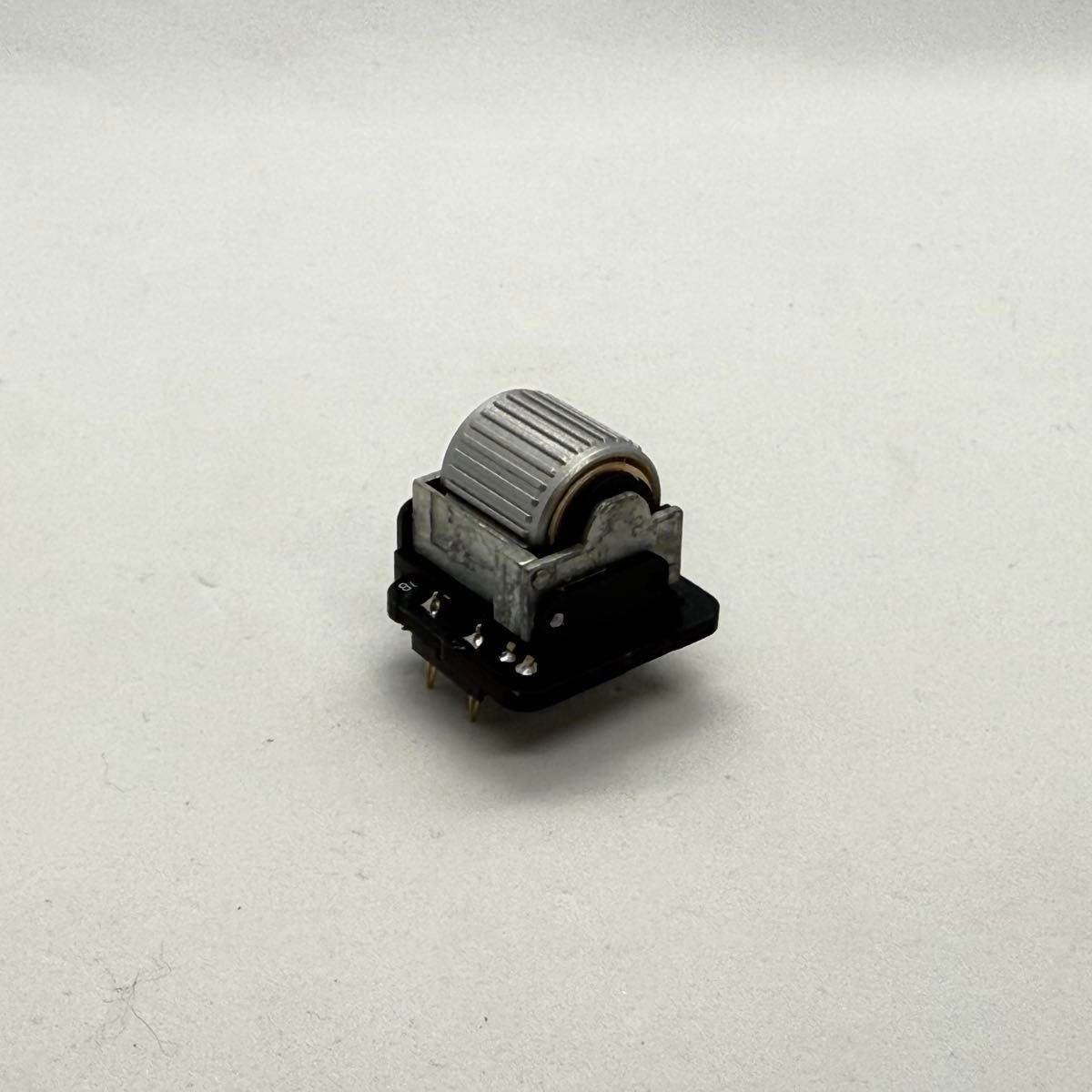 roBa 無線接続 左右分割 トラックボール キーボード 組立て済み｜Yahoo