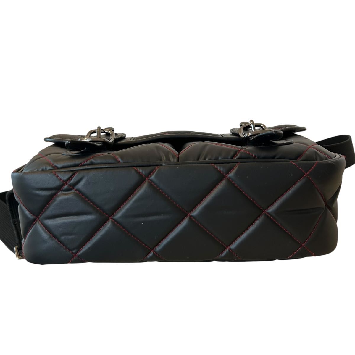 未使用級 】 ハンティングワールド バチュー キルティング ショルダー