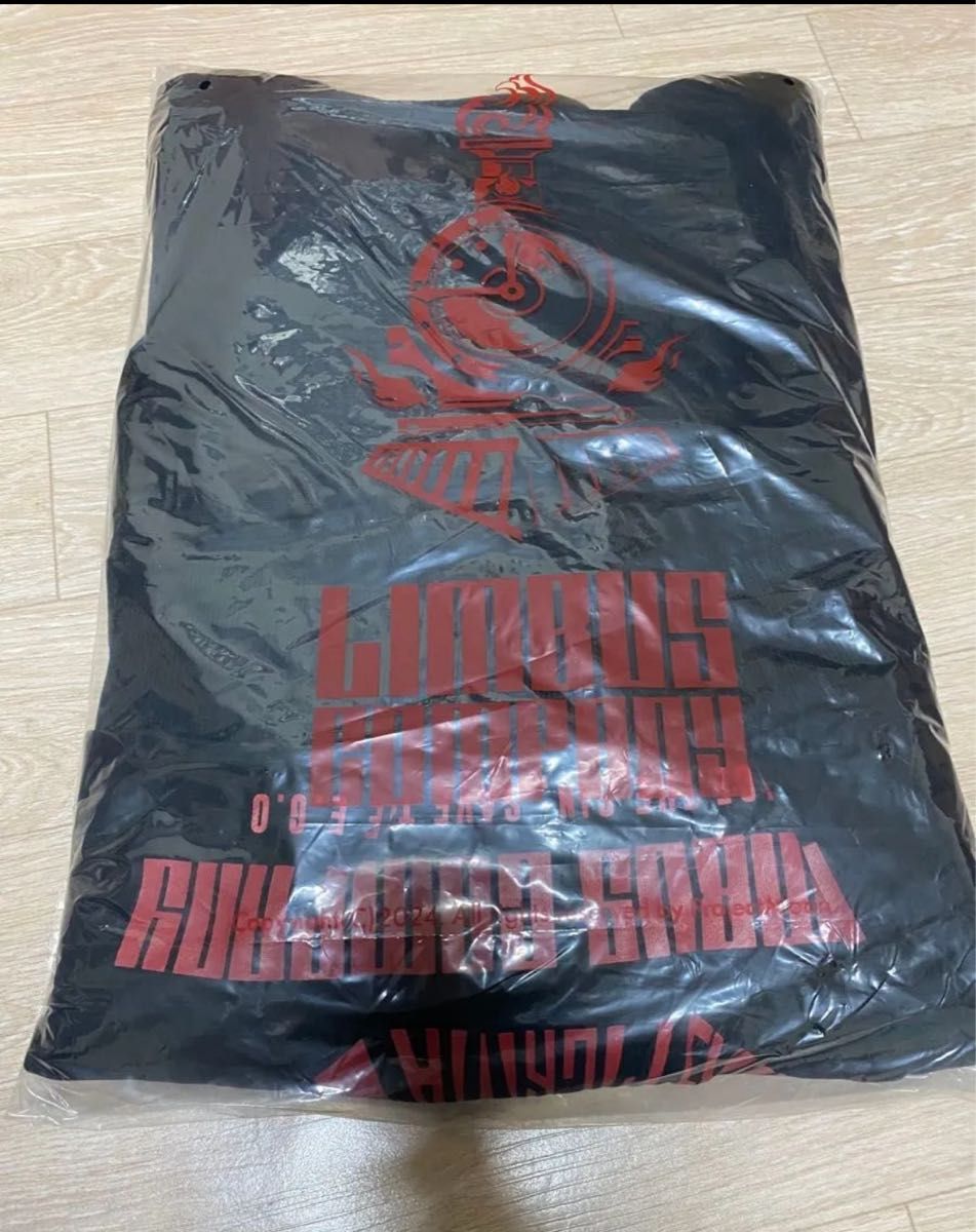 リンバスカンパニー パーカー ハムハムパンパン限定バッチ3枚付き