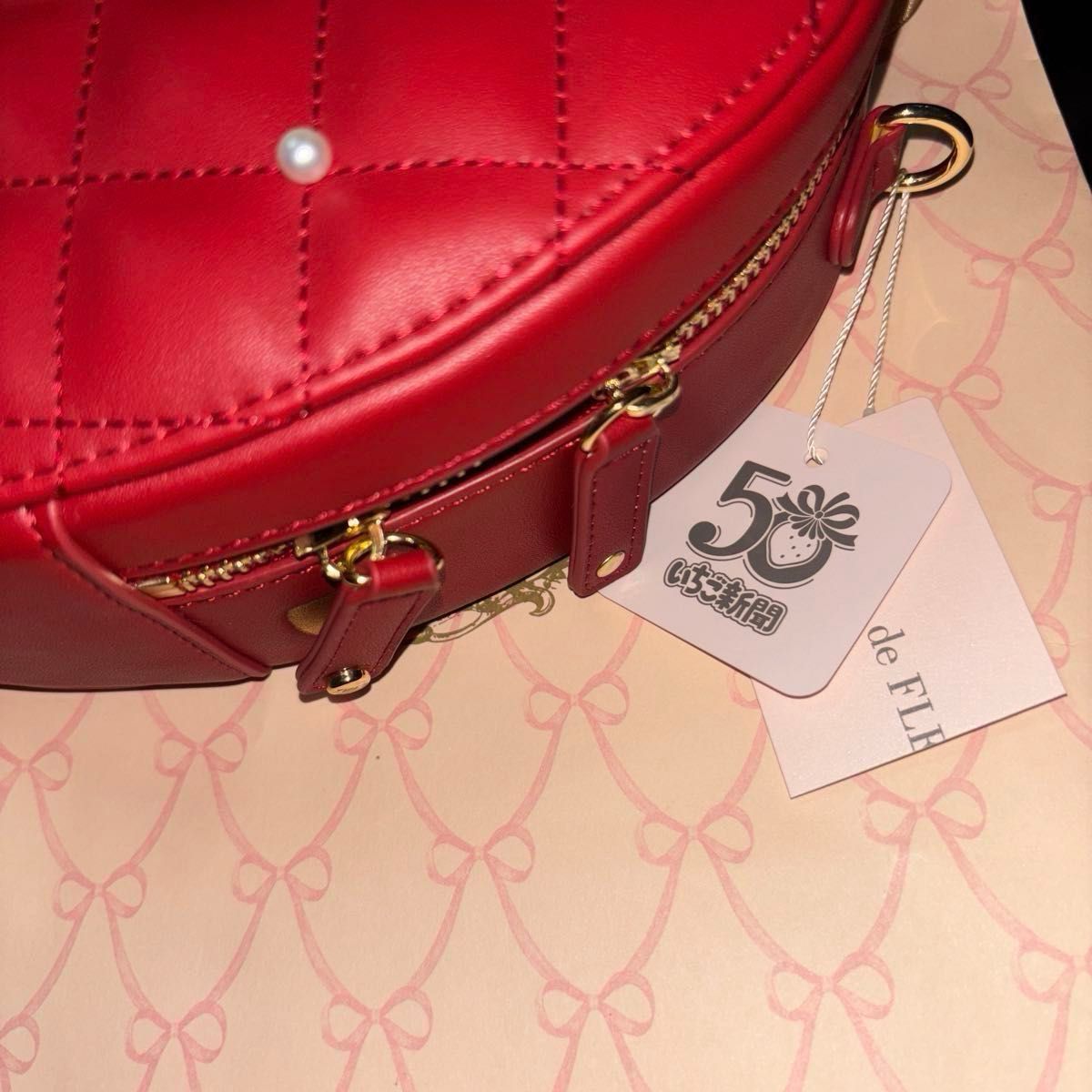 Maison de FLEUR いちご新聞いちごショルダーバッグ メゾンドフルール