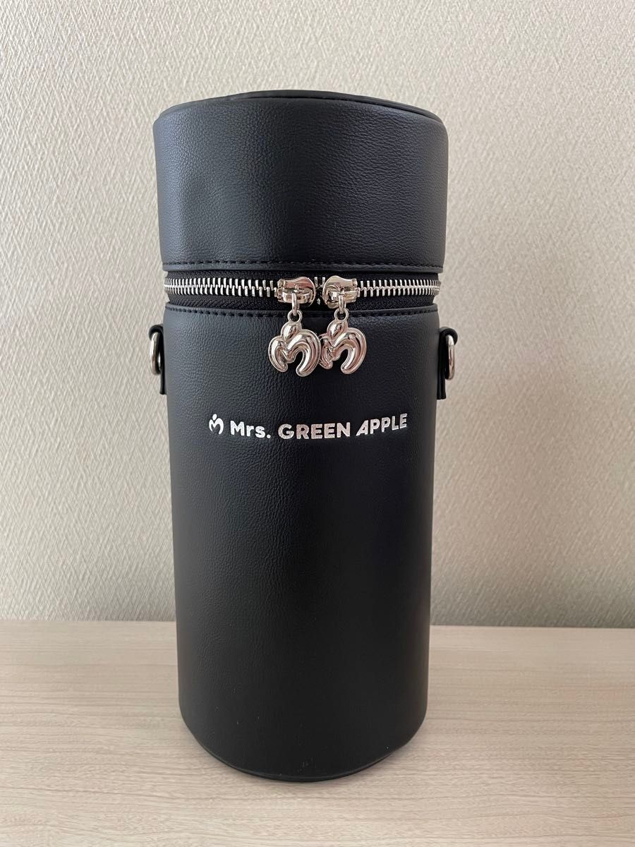 ミセスグリーンアップル ライトスティックバッグ ブラック ストラップ