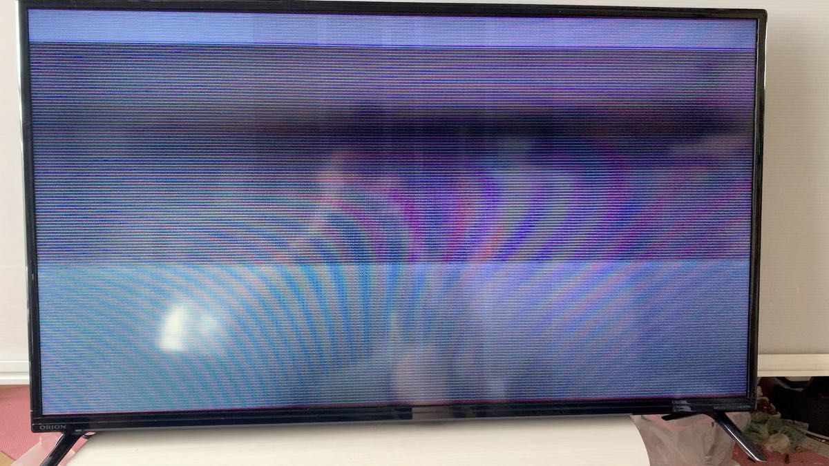 2024年製 42V型チューナーレススマートテレビ 画面不具合 ジャンク品