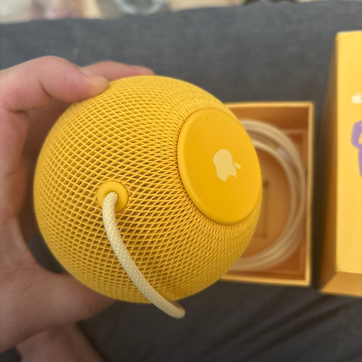ほぼ未使用 美品 HomePod mini 1台 Apple ホームポッド イエロー