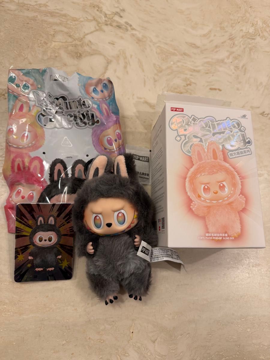 ラブブ Labubu ID 正規品 Big Into Energy シークレット｜Yahoo!フリマ