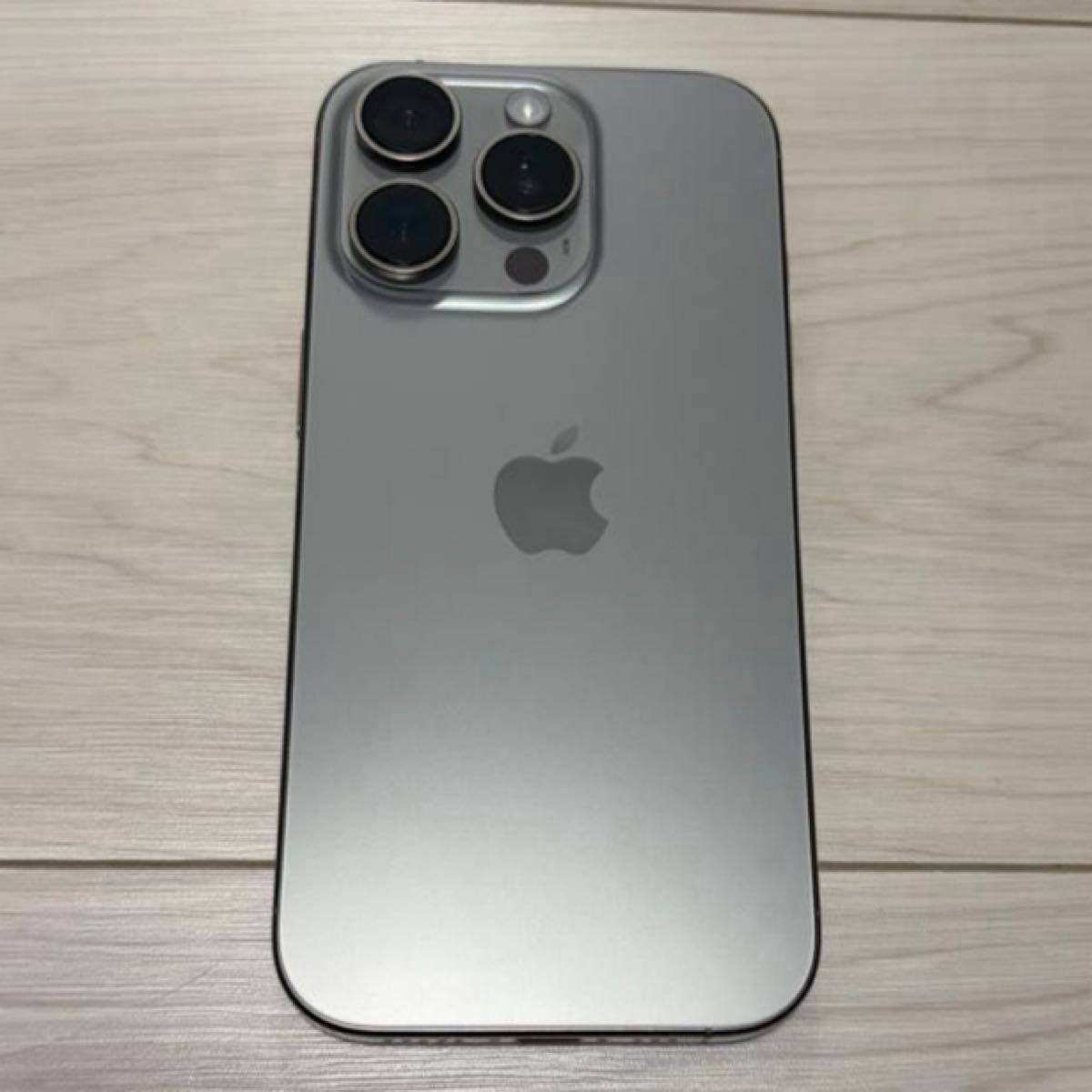 iPhone 16 Pro 128GB ナチュラルチタニウム バッテリー99%｜Yahoo