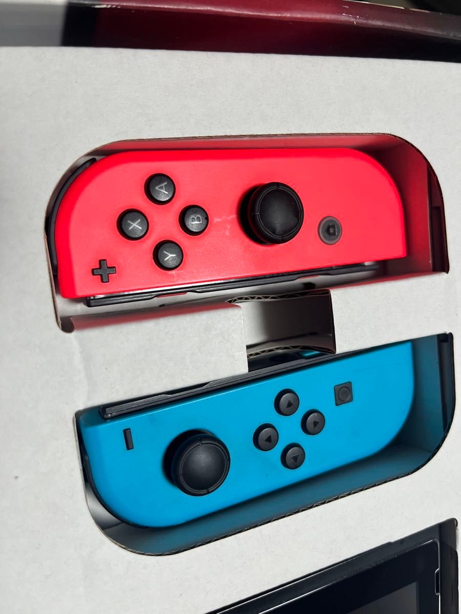 Nintendo Switch 本体(ネオンブルー/レッド) 任天堂 Nintendo Switch