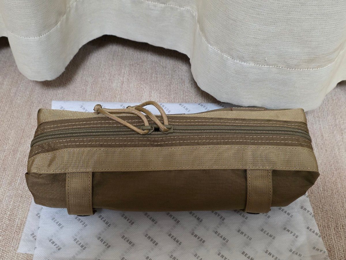 BEAMS PLUS【別注】BRIEFING / DT Pouch カラー COYOTE 新古品｜Yahoo