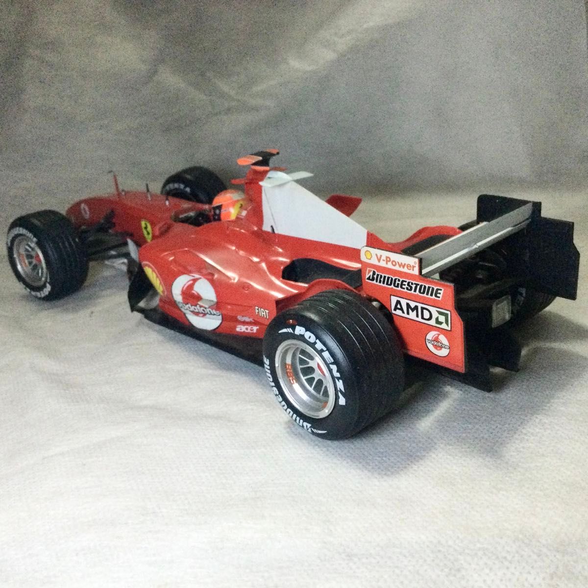 Ferrari F2005 ミハエル・シューマッハ 1/18 Mattel ホットウィール