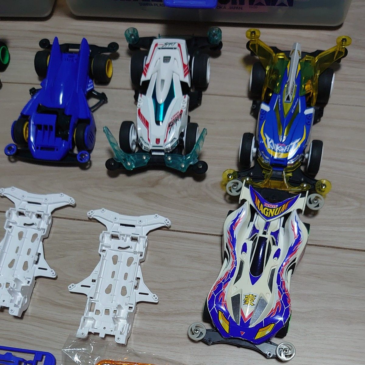 ミニ四駆 ボックス グレードアップパーツ ジャンク まとめ売り｜Yahoo