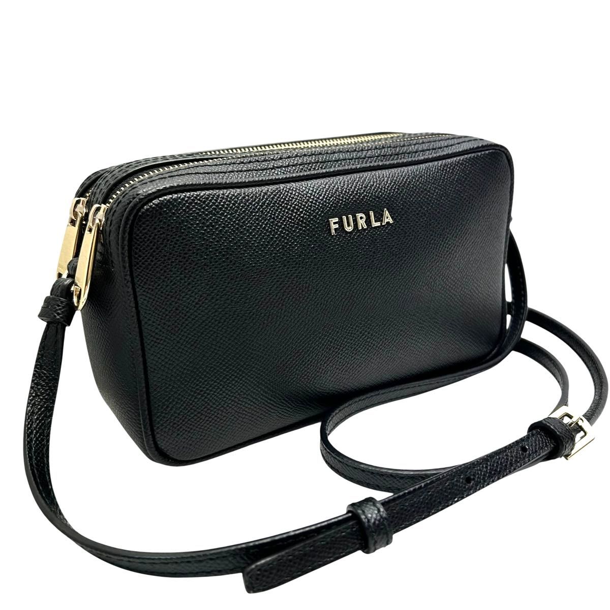 FURLA フルラ ショルダーバッグ カメラバッグ クロスボディ 斜め掛け