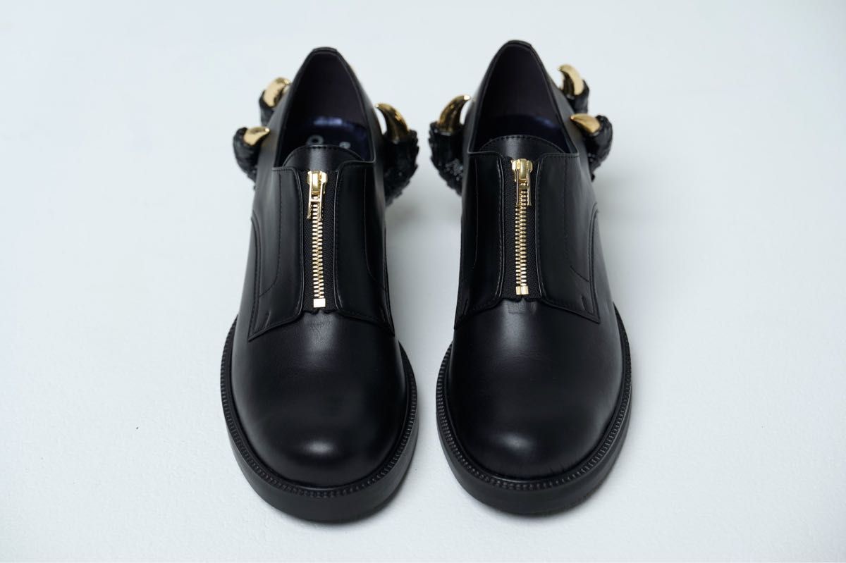 hazama ゴジラ 惹きずり込まれる運命のドレスシューズ 靴 22センチ