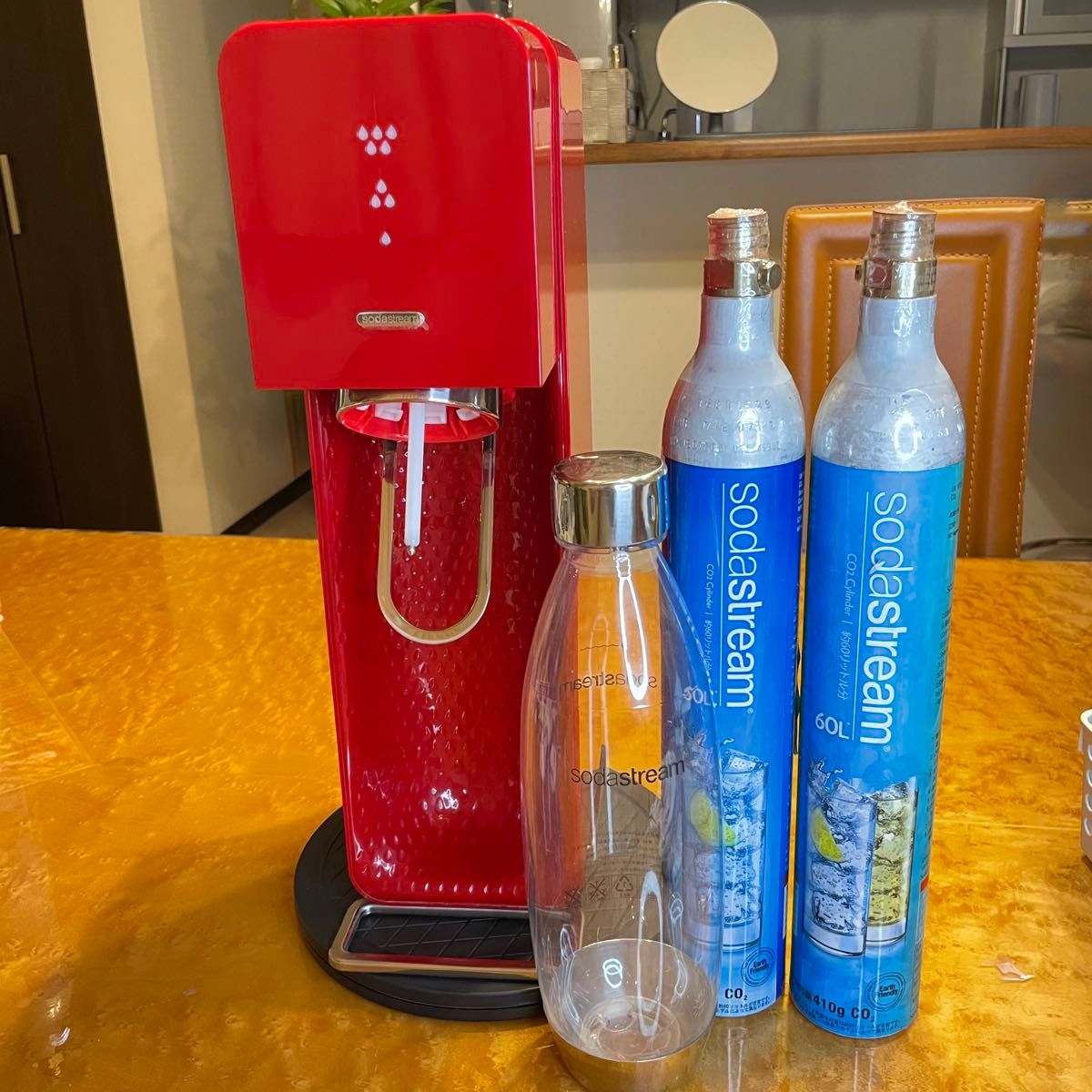 ソーダストリーム Source V3 sodarstream ガスシリンダー2本 ボトル1本