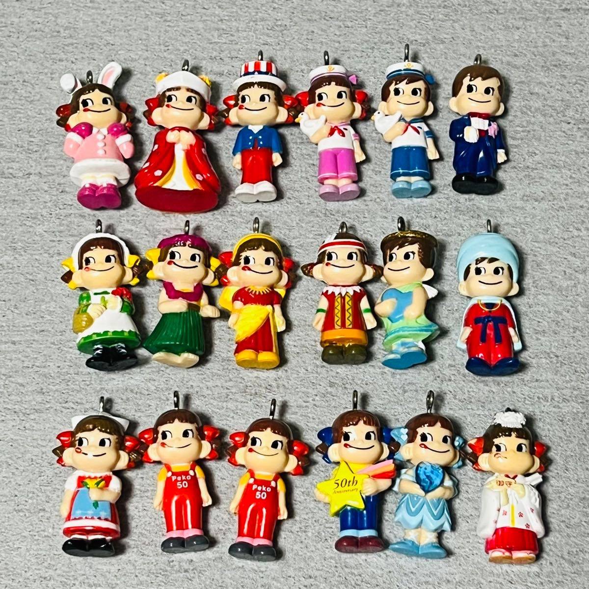 不二家 ペコちゃん ポコちゃん 人形 フィギュア キーホルダー チャーム