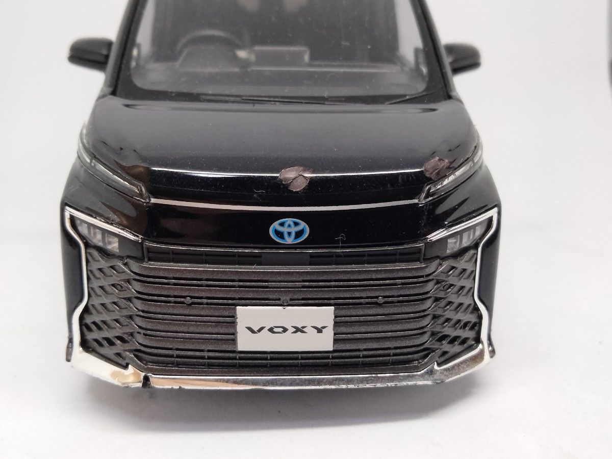 トヨタ ヴォクシー 90ヴォクシー ミニカー カラーサンプル 1/30 非売品