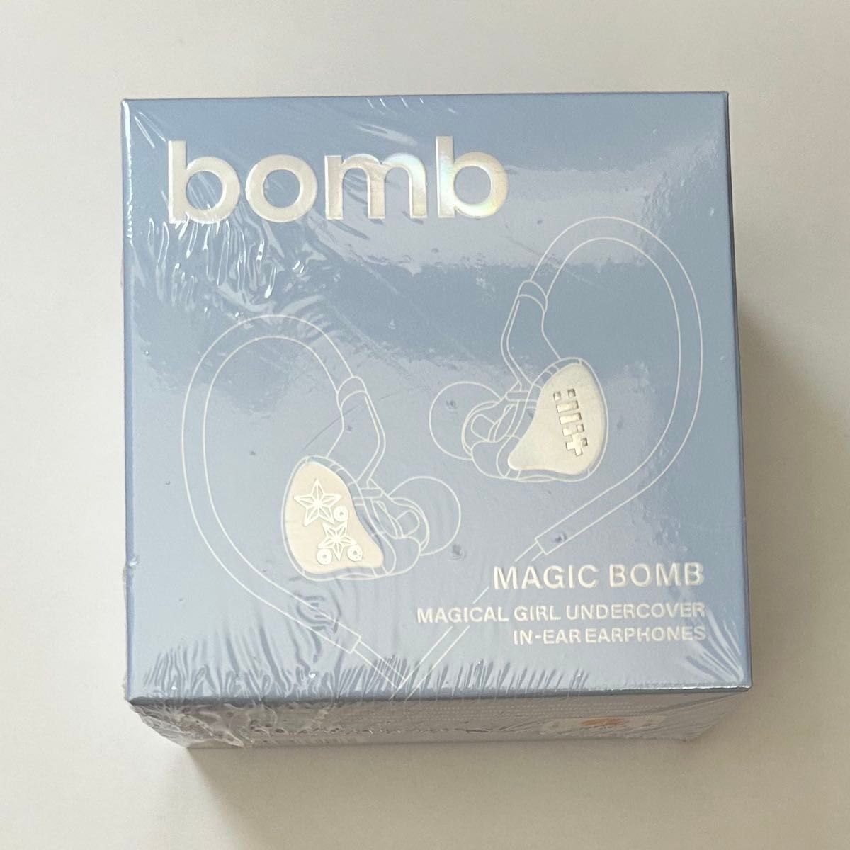 新品未開封 ILLIT bomb Merch ver イヤモニ イヤホン トレカ｜Yahoo