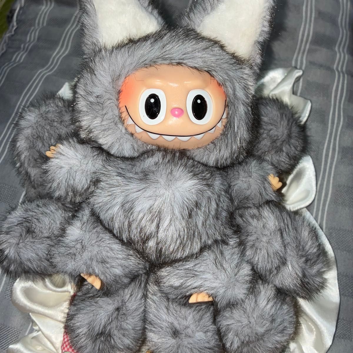 海外限定【レア】九尾 ZIMOMO ラブブ カールヘア ホワイト 海外製 レア