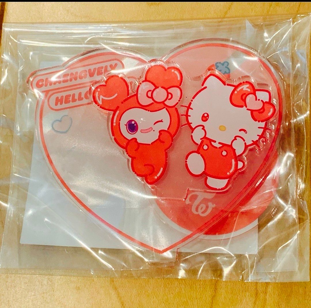 新品 TWICE サンリオコラボ チェンブリー ハローキティ チェヨン 6点