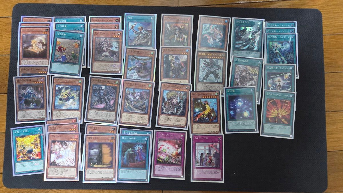 閃刀姫ギミック入り空牙団デッキ ドナスリーブ付き｜Yahoo!フリマ（旧