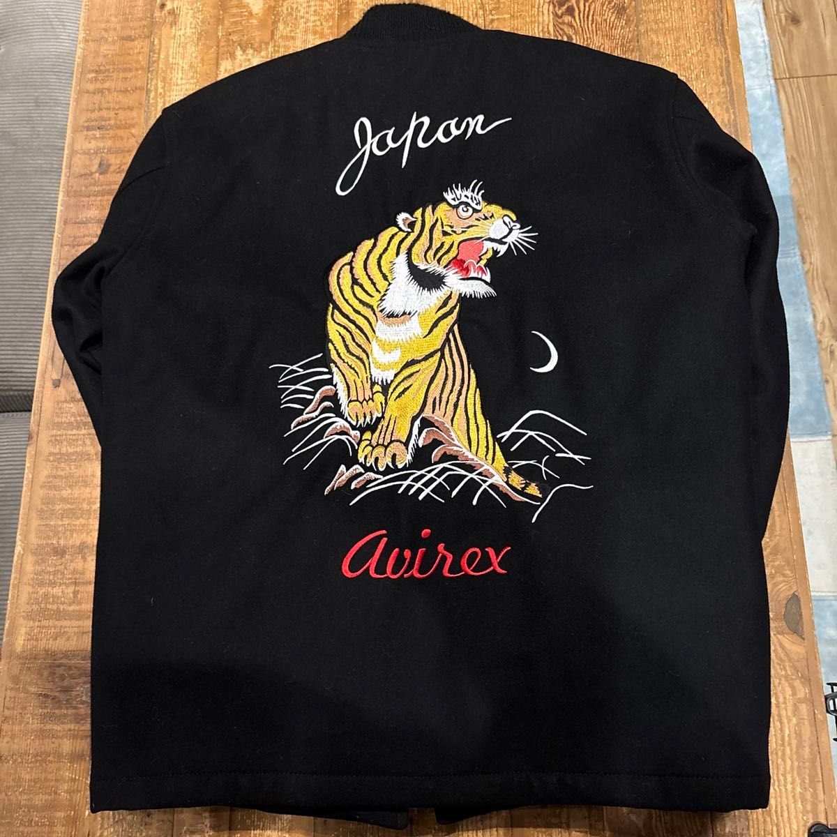 AVIREX アヴィレックス スカジャン 虎 龍 刺繍 フライトジャケット