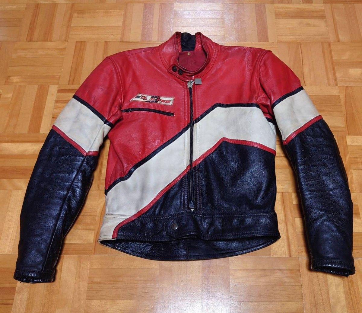 ダイネーゼ Dainese 革ツナギ ケニー・ロバーツ レプリカ セパレート