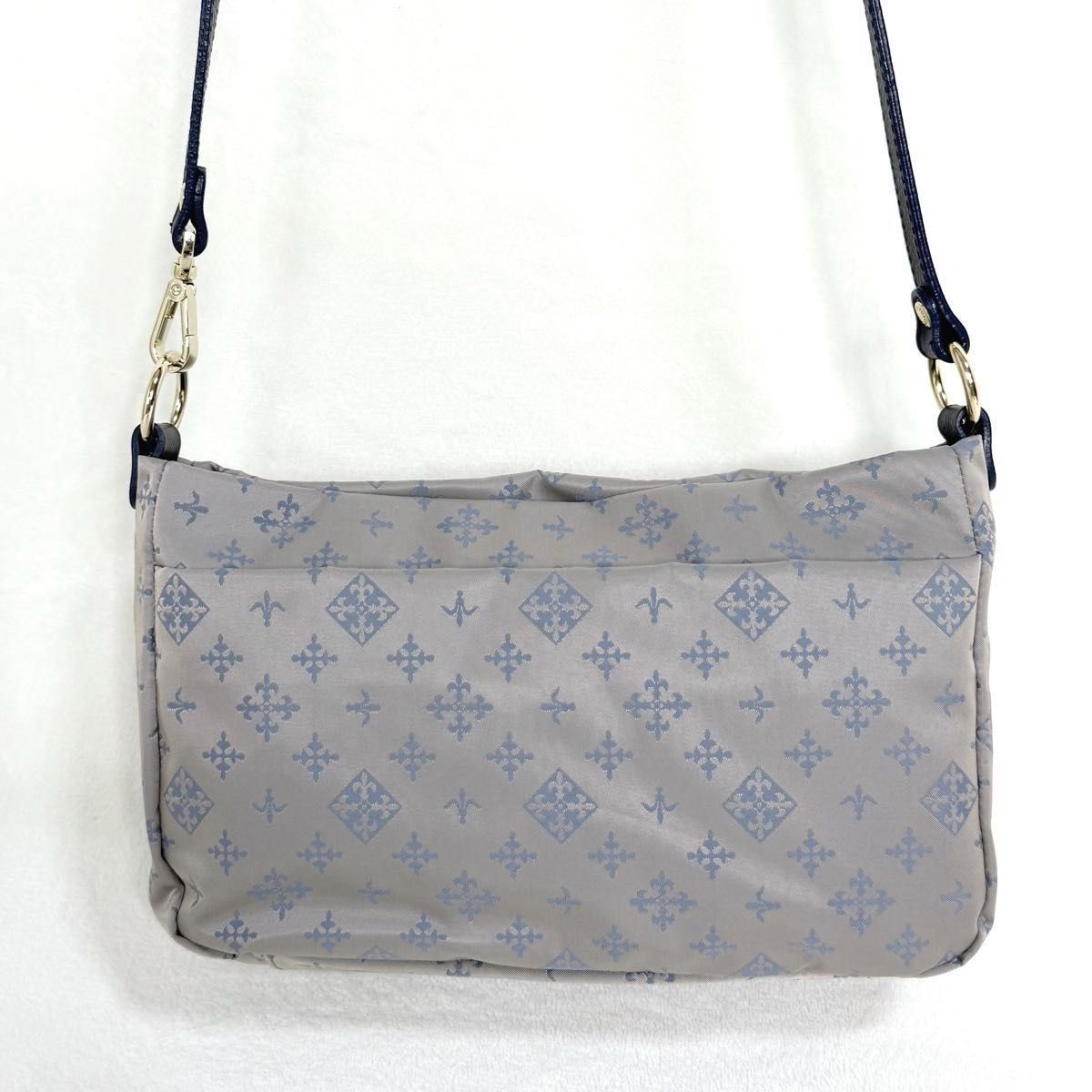 極美品】russet ラシット ショルダーバッグ モノグラム ナイロン