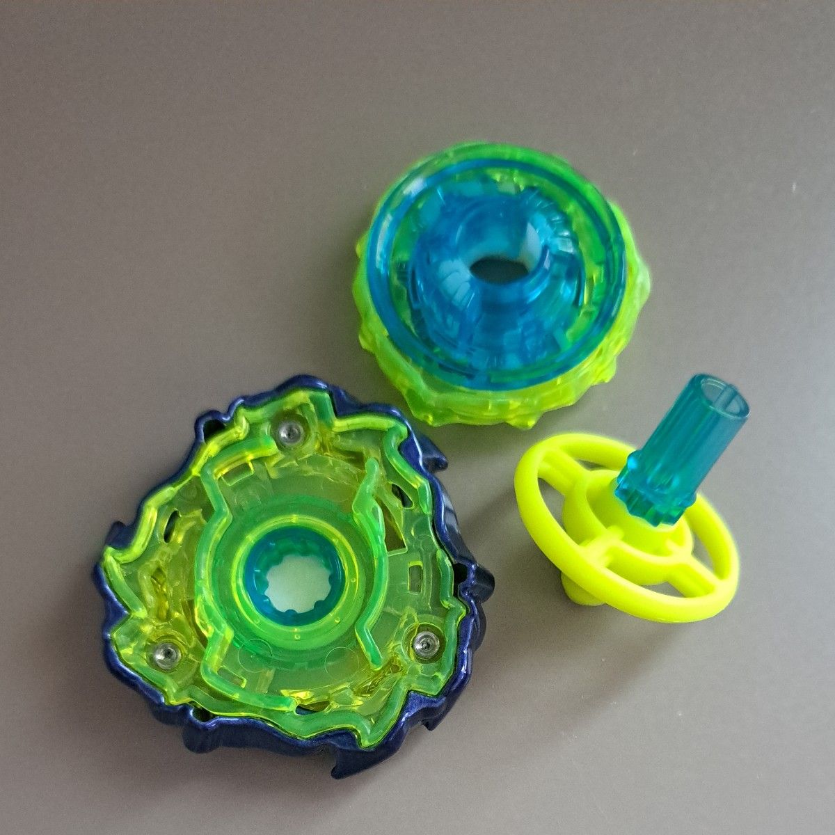 ベイブレードX【未使用・美品】フェニックスウイング9-80DB メタル