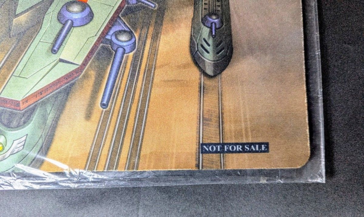 未開封 超弩級砲塔列車ジャガーノート・リーベ プレイマット 遊戯王